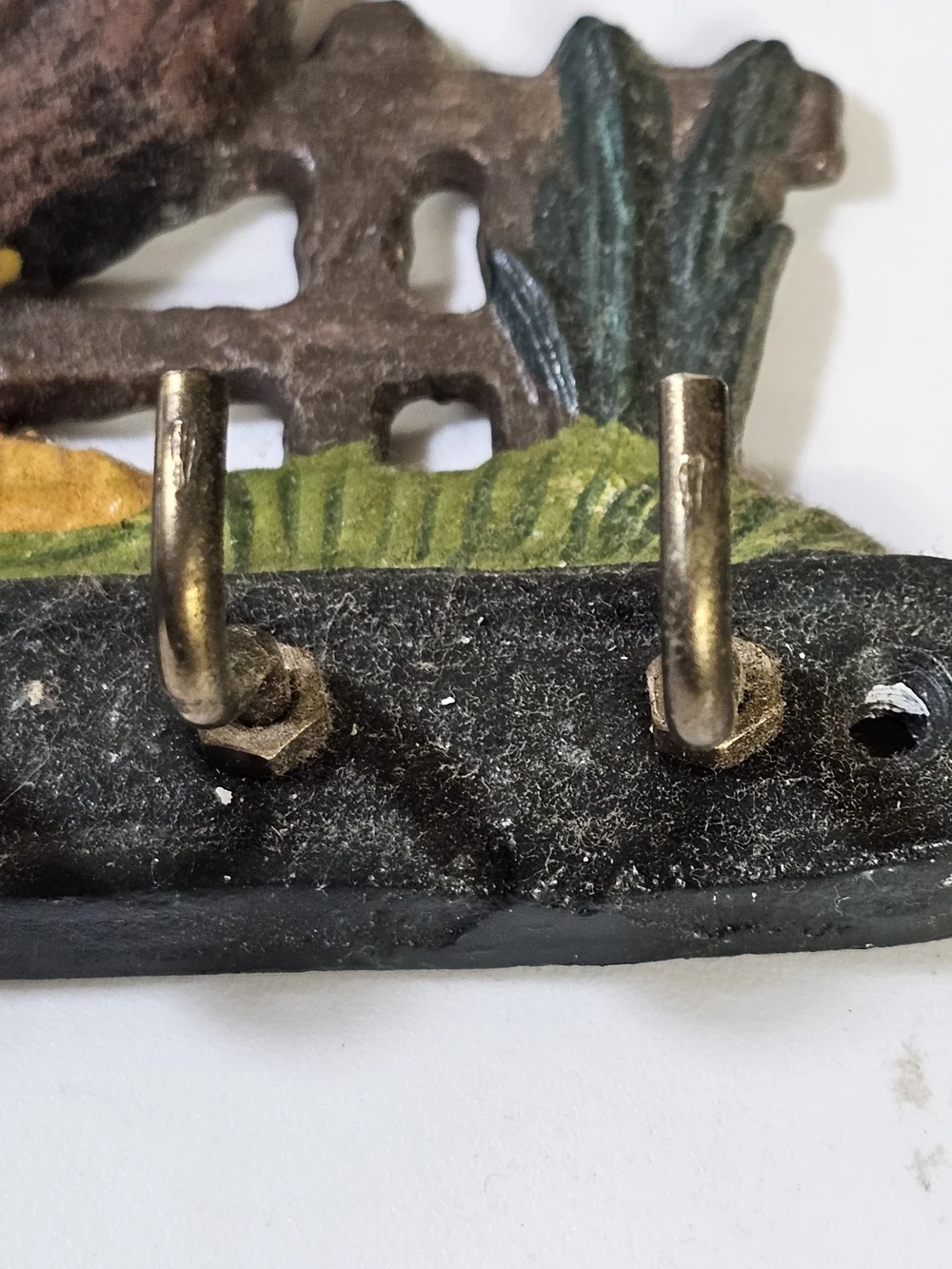 Vintage Cast Iron Rooster Key Holder Wall Hook Rack Set Lot of 2 Farmhouse